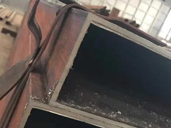 無(wú)縫直角方管