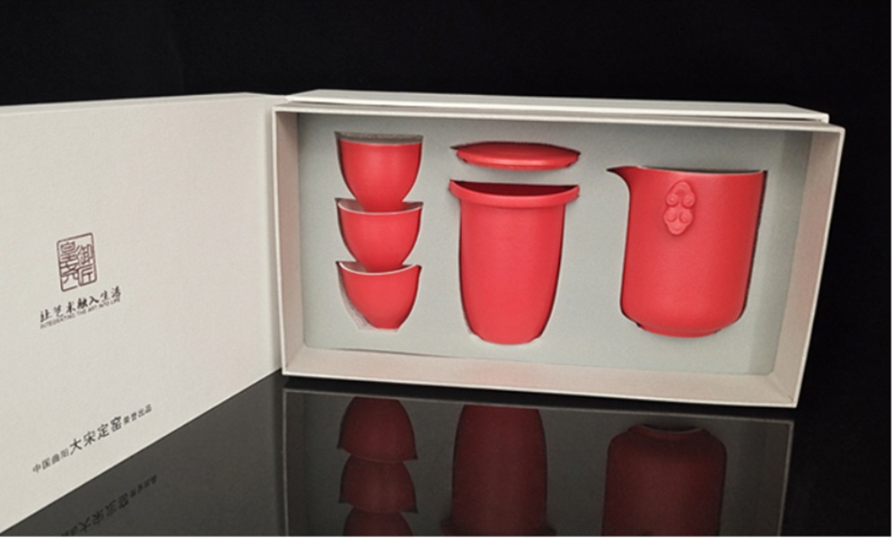 大宋定窯紅釉快客杯套裝，您的送禮佳品